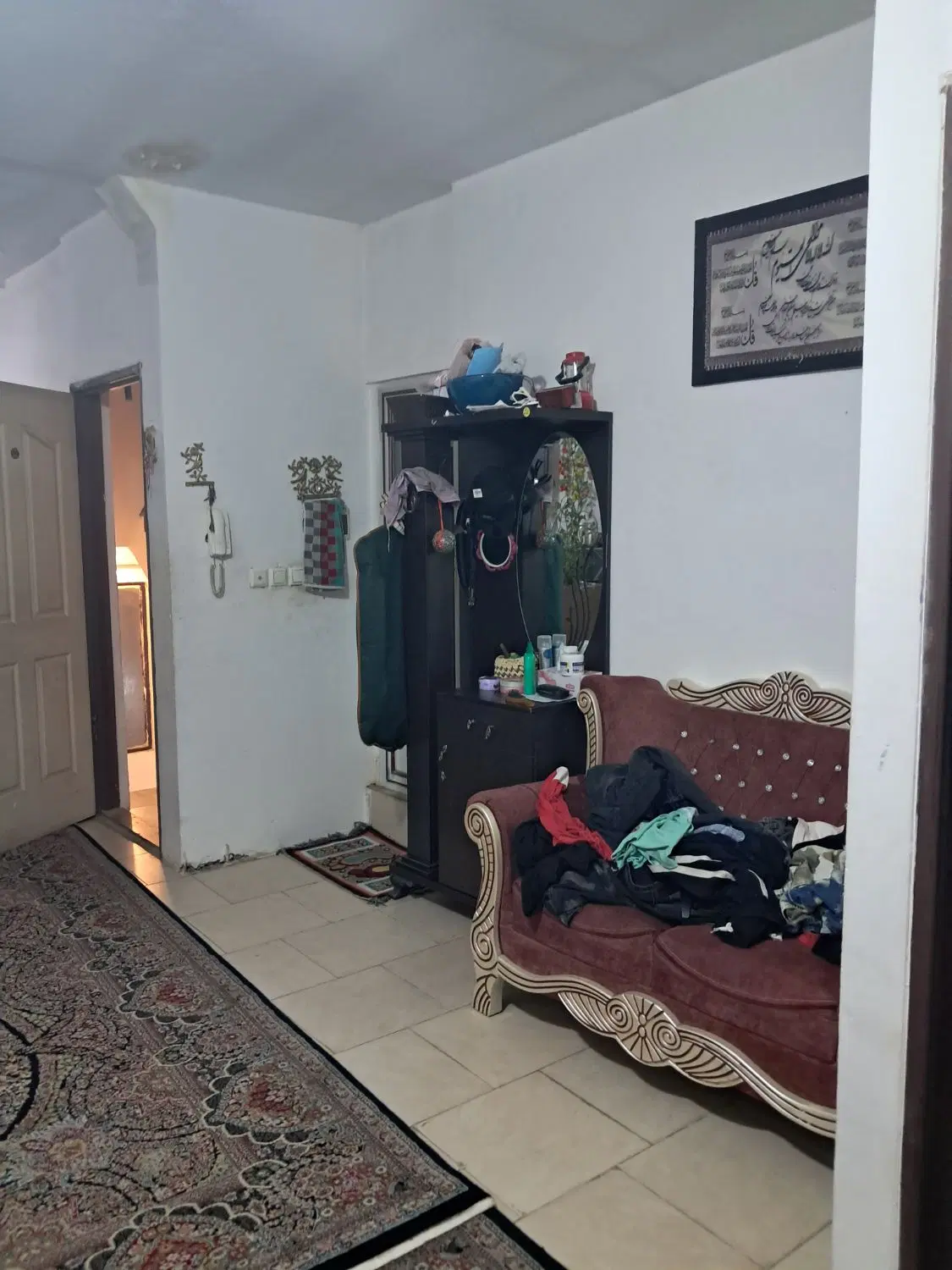 واحد ۵۰ متری خ طالقانی جنوبی  گلهای ۱