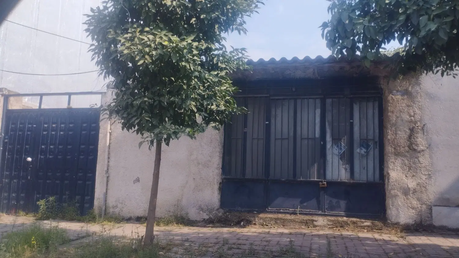 ویلایی دربست ۲۸۰متری مناسب برای مشارکت و ساخت ساز