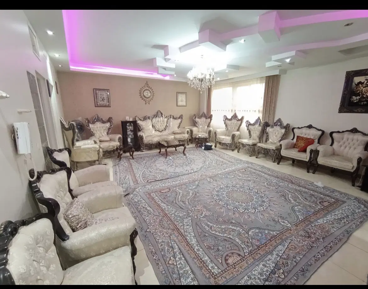 واحد ۸۰ متری ۲ خواب پارکینگ سندی تاپ لوکیشن
