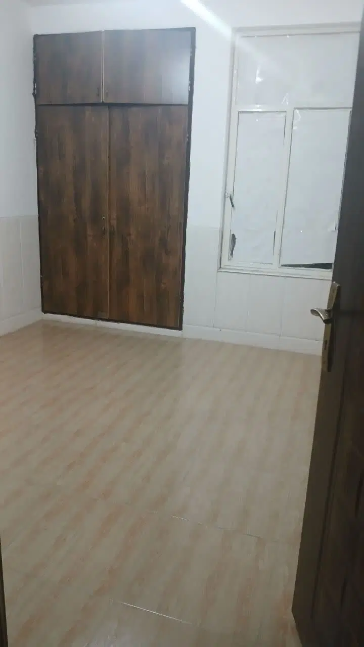 زیرزمین نیم طبقه اجاره ای
