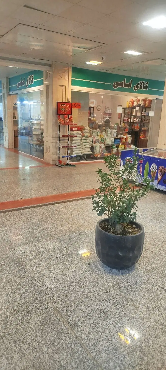 اجاره غرفه یا مغازه بازار روز