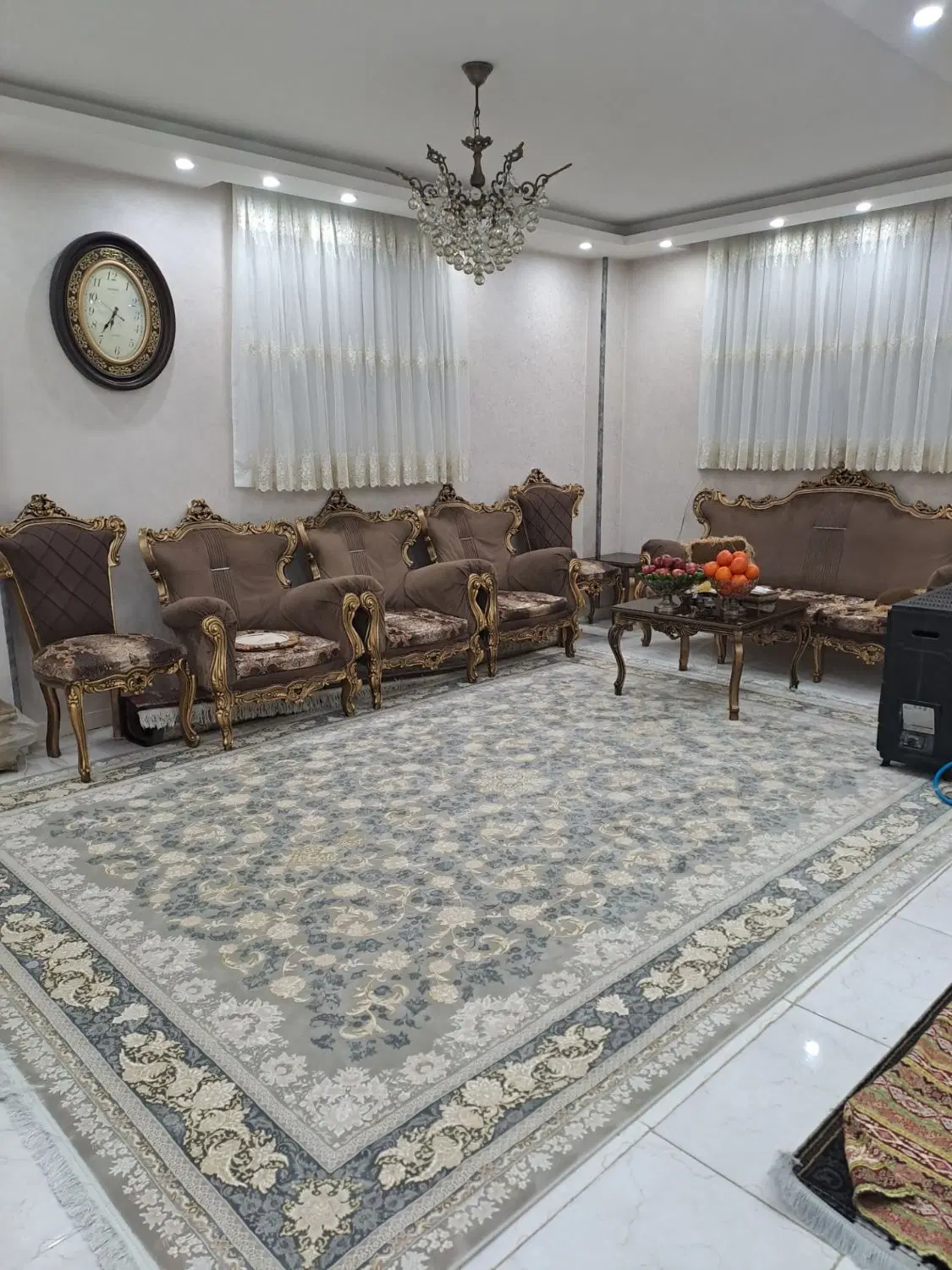 اپارتمان ۸۰متری همکف