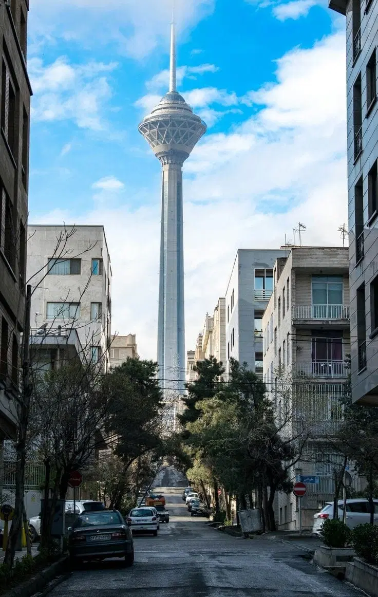 ۱۳۰ متر _ ۱۰۰ موقعیت اداری _ نوساز