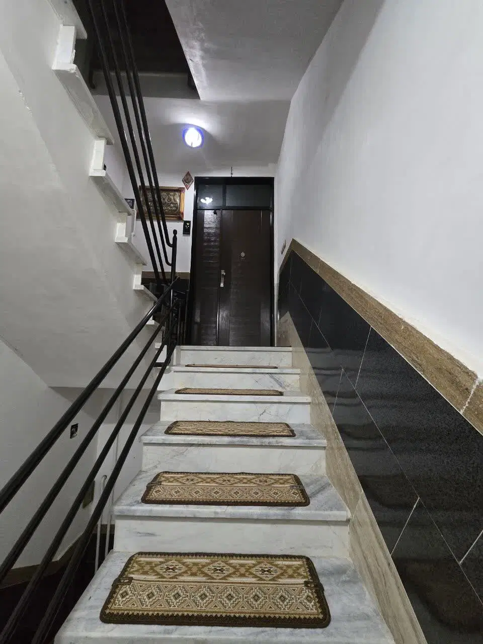 ساختمان ۲طبقه