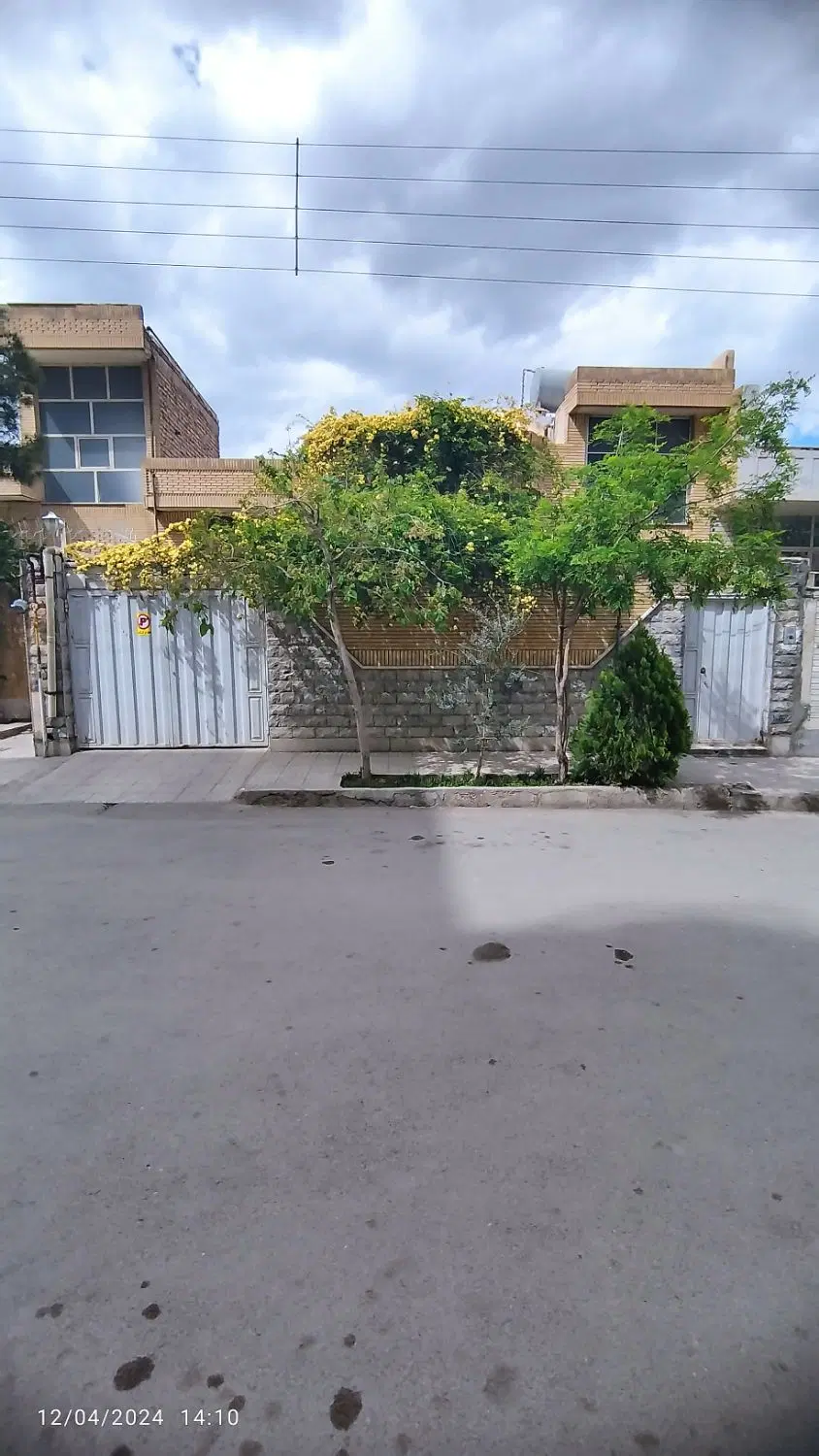 خانه کلنگی
