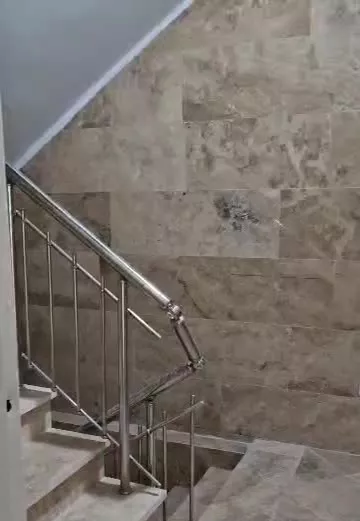 اجاره واحد ۱۰۰ متری