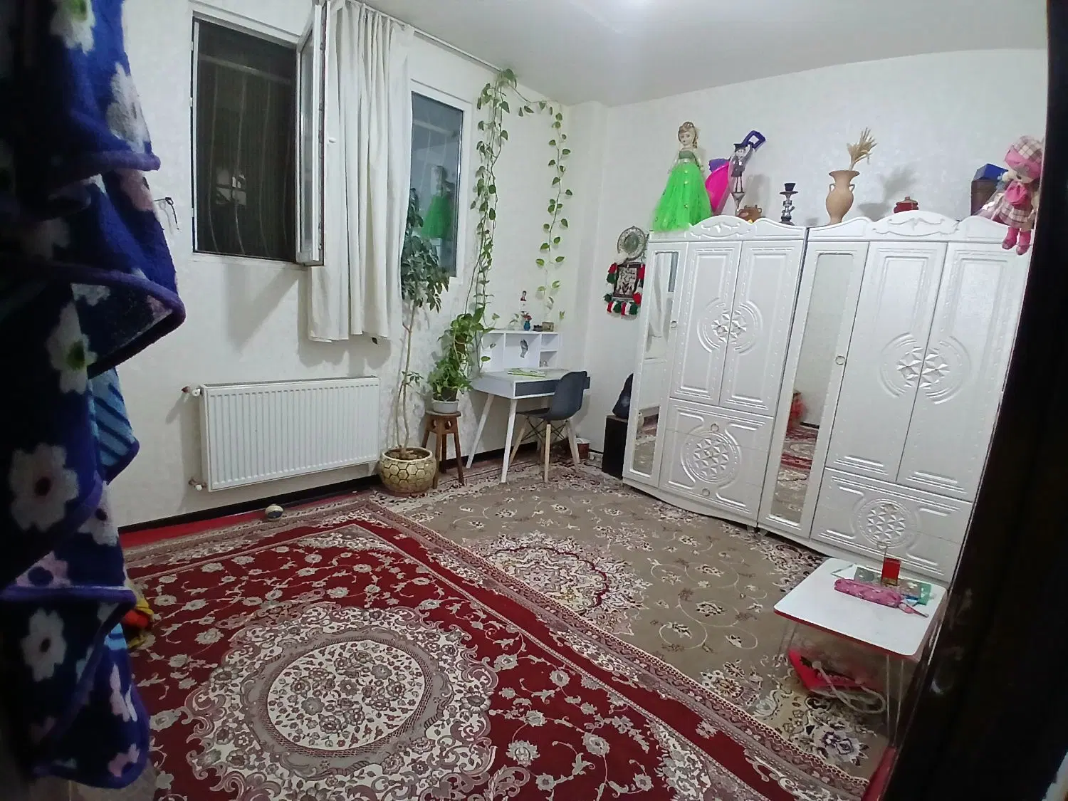 فروش‌خانه