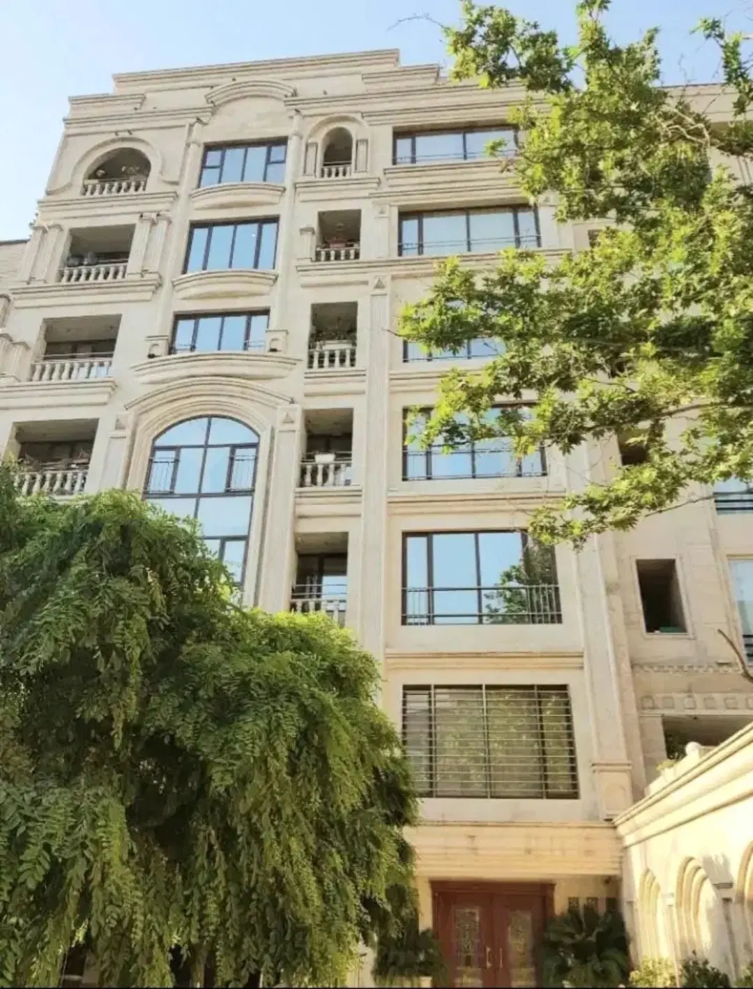 ۷۷ متر آپارتمان شیک ، کوهسنگی