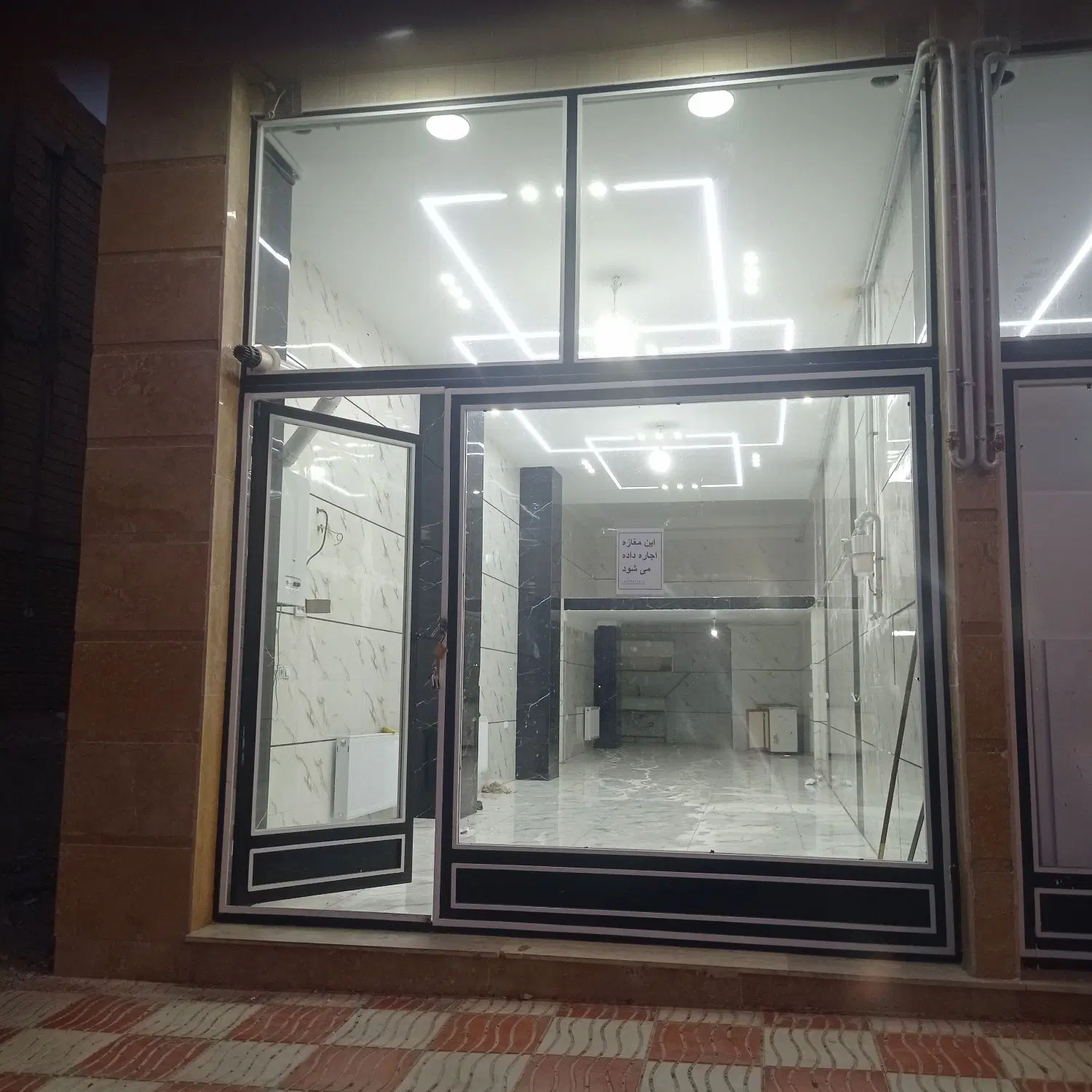 مغازه نانوایان فاز 2خیابان اصلی