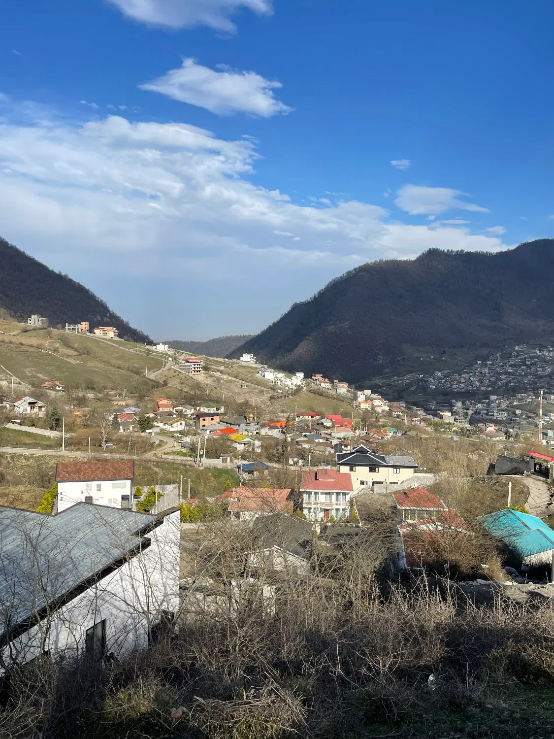 ۲۰۰متری چمستان لاویج