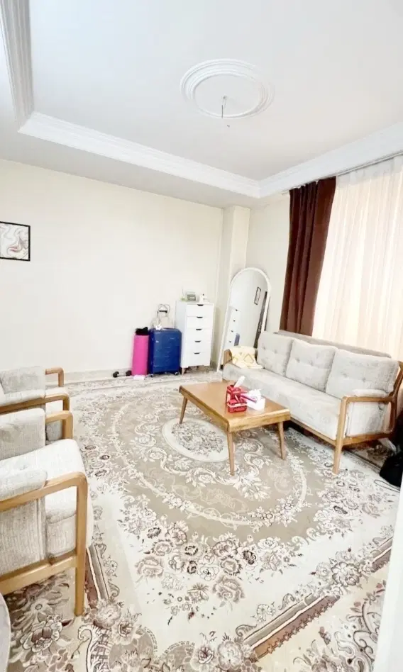۶۲ متر شیک _ پارکینگ سندی غیر مزاحم_ انباری_ تخلیه