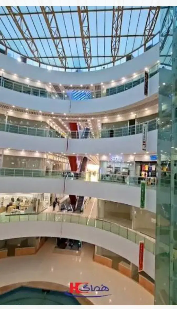 مغازه تجاری