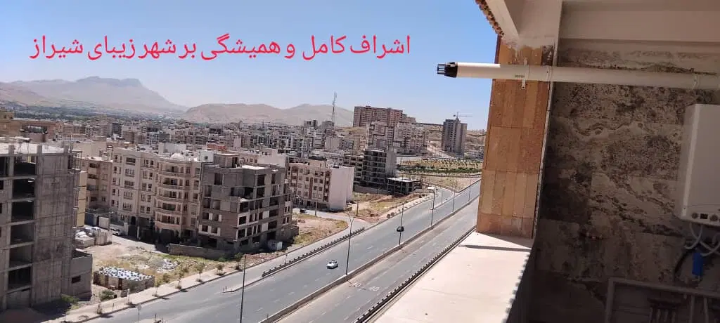 سوییت دو خوابه بغل مترو