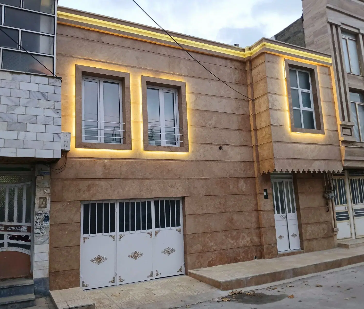 خانه ویلایی_ ظفر _پرواز_ تکاور _