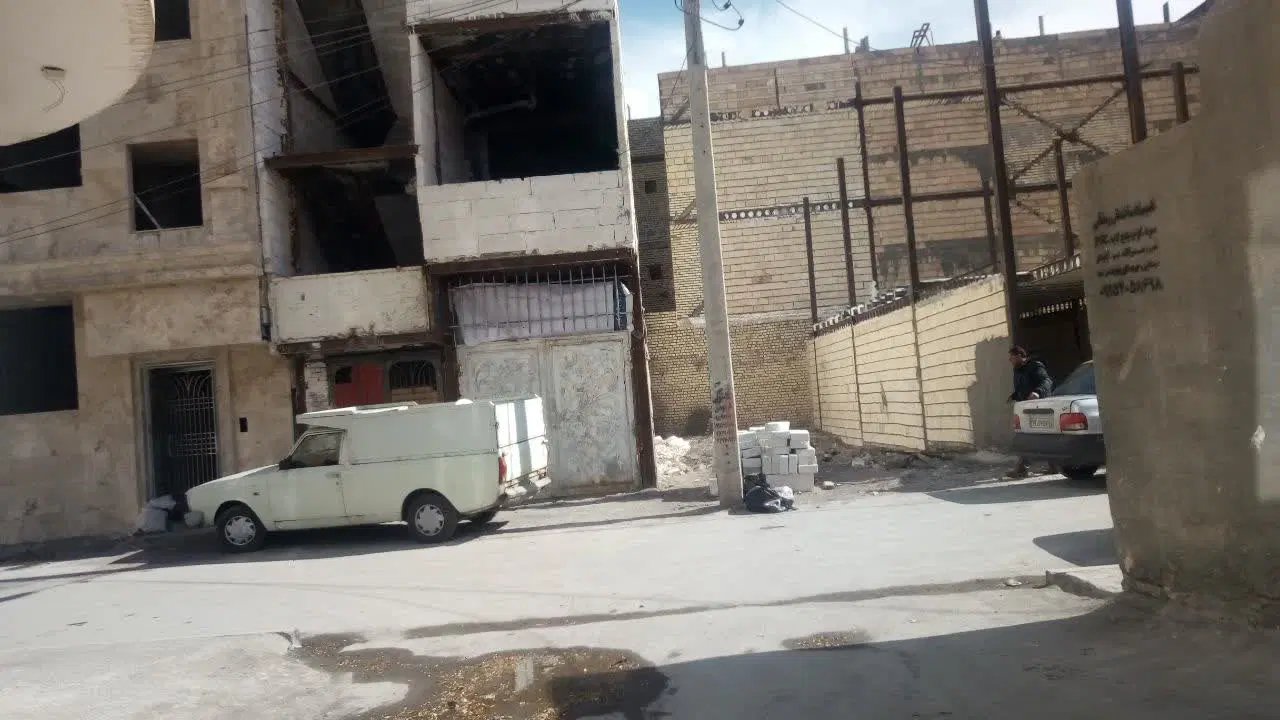 فروش فوری  زمین منزل آباد