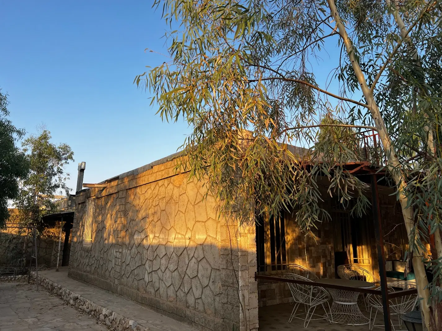 باغ ۱۰۰۰ متری مهدی‌آباد