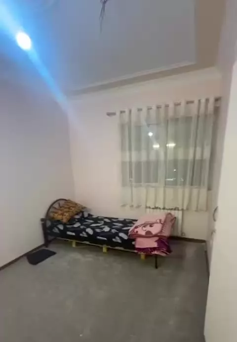 ۹۰متر آپارتمان شهرک دادگستری باغستان شهریار