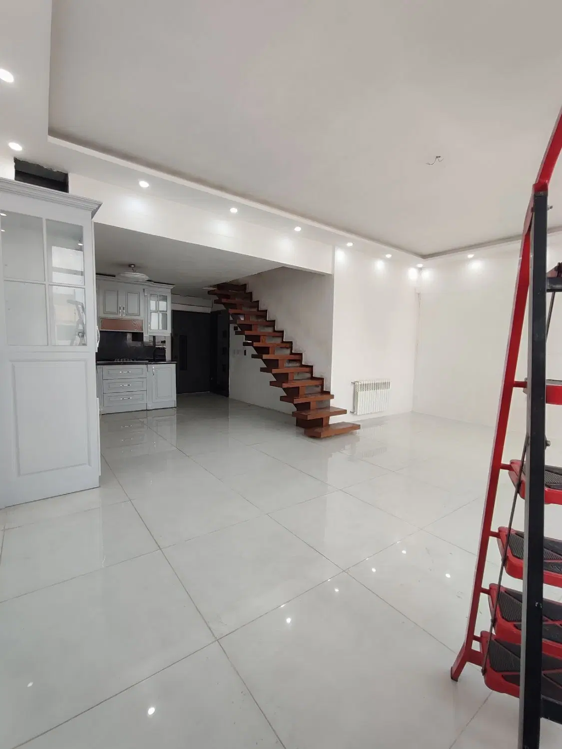 آپارتمان 95متر مهرآباد