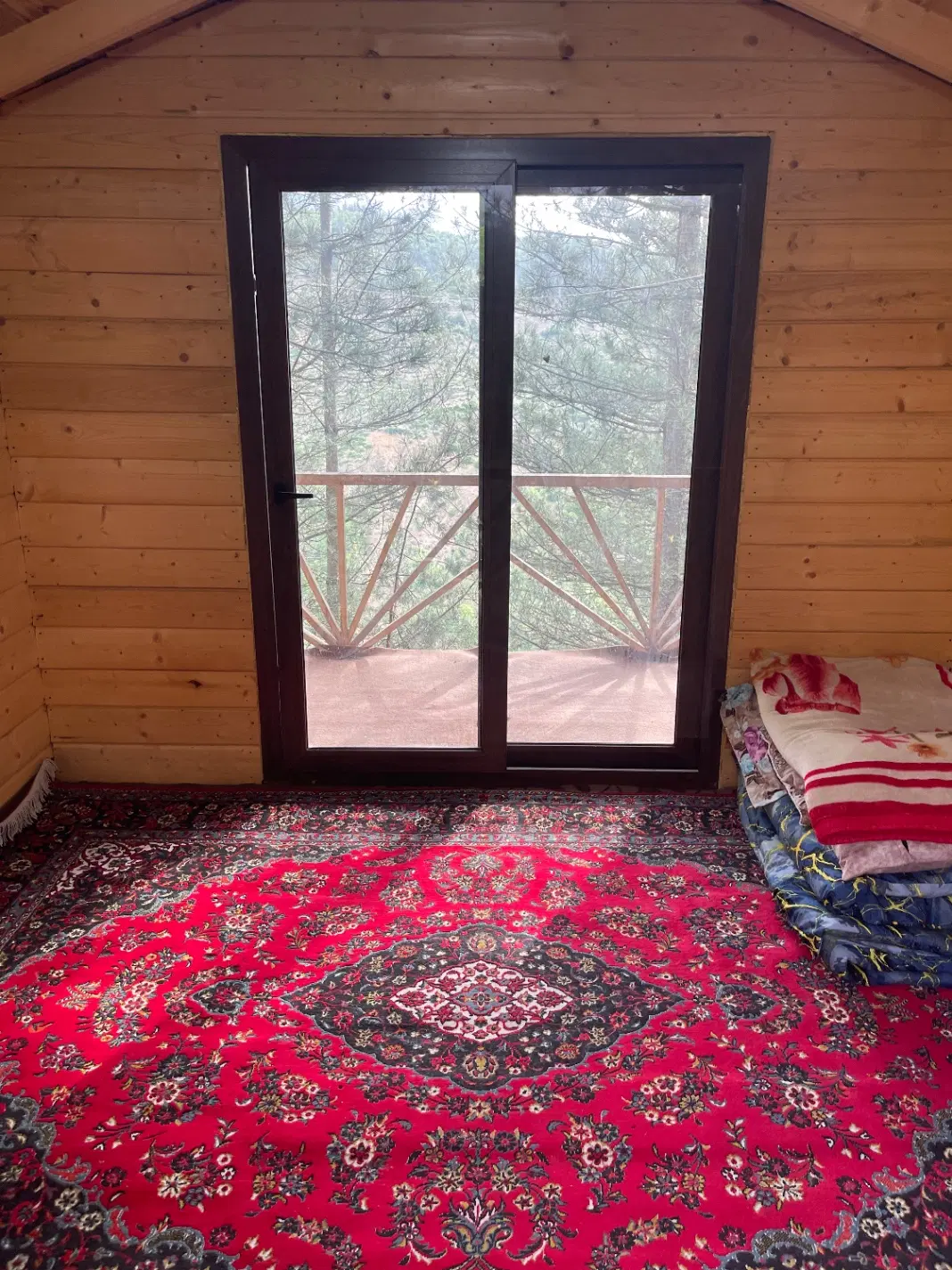 کلبه چوبی جنگلی  و ویلا اجاره شبانه