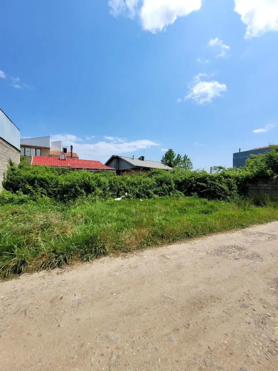 فروش زمین مسکونی شهری_ ۲۰۰ متری