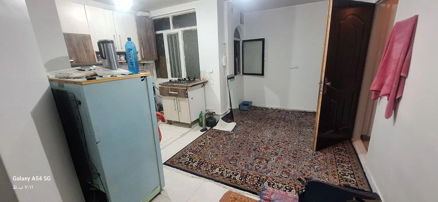 ۳۸ متر یکخواب طبقه اول تک واحدی بالکن خوش