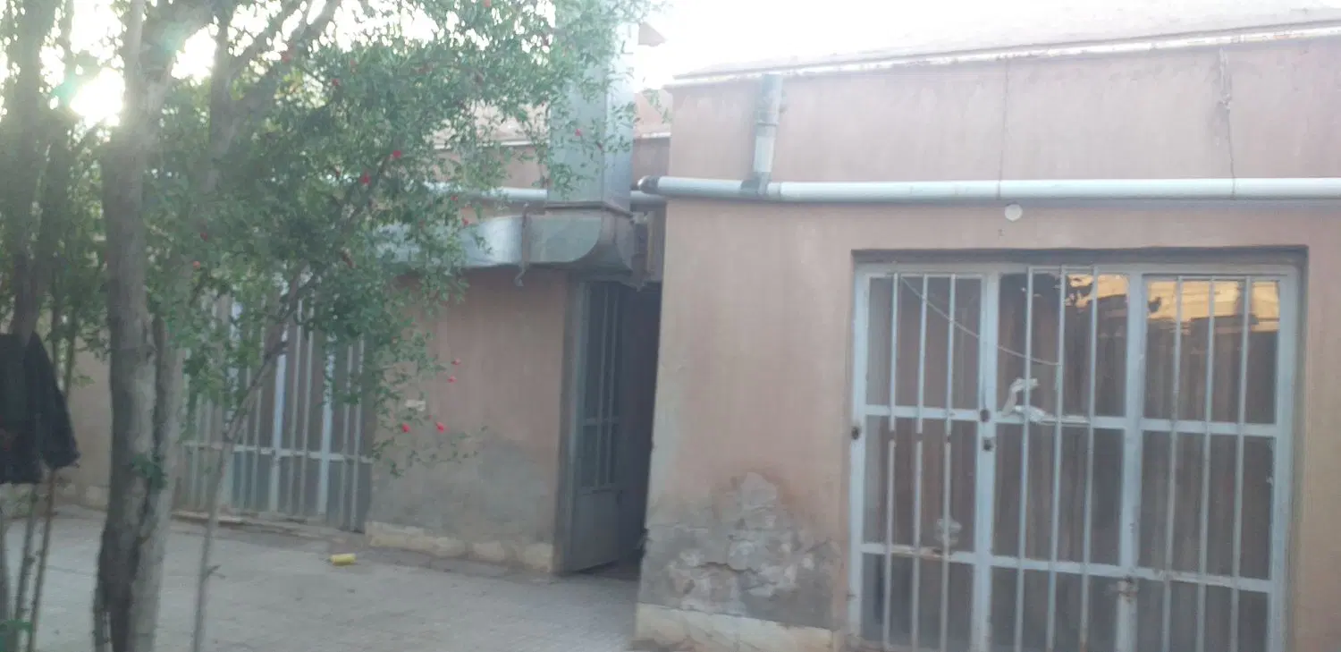 خانه گنبدی واقع در ابوذر شمالی