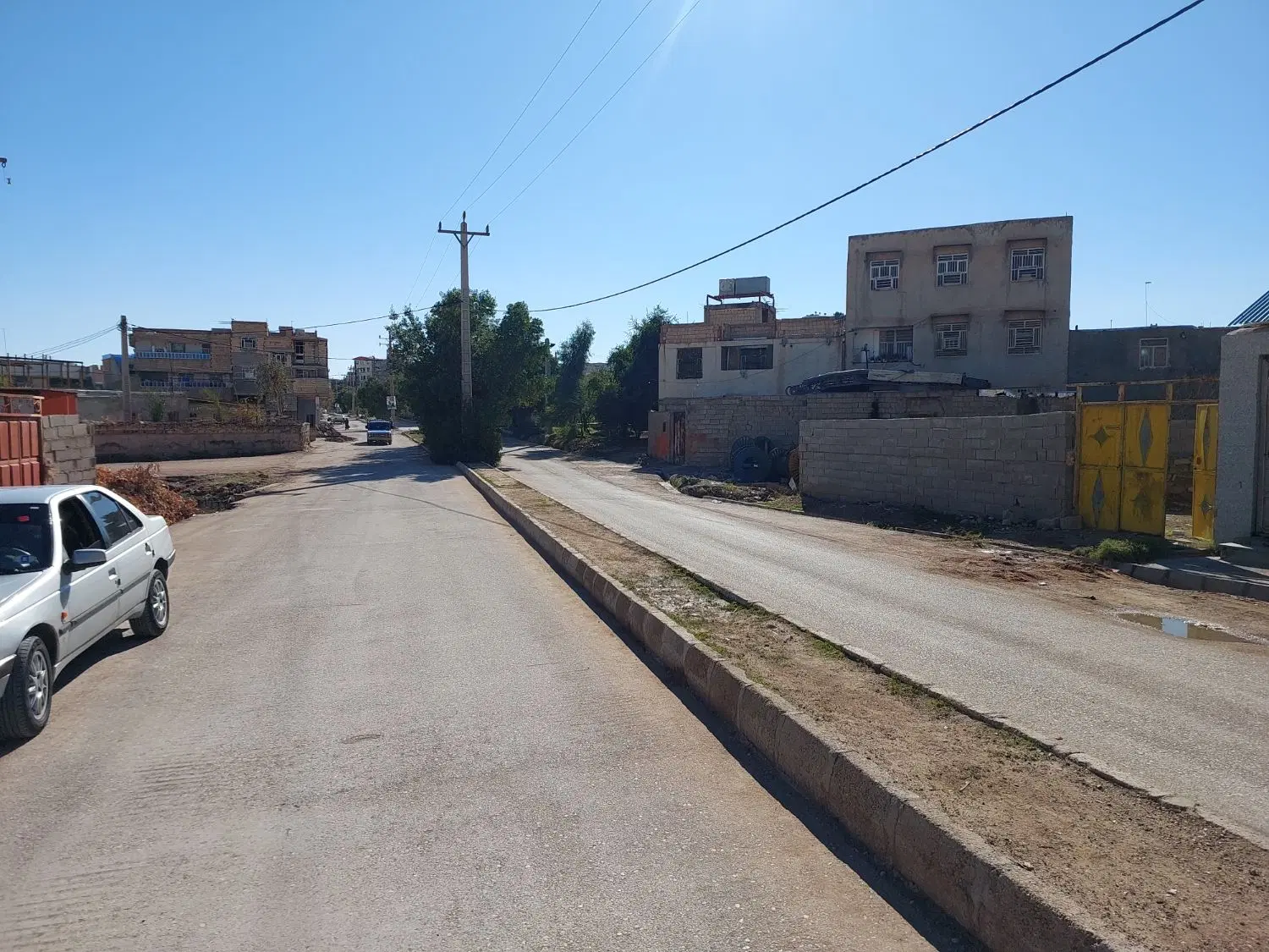 زمین تجاری مسکونی نیمه ساخت نفتک