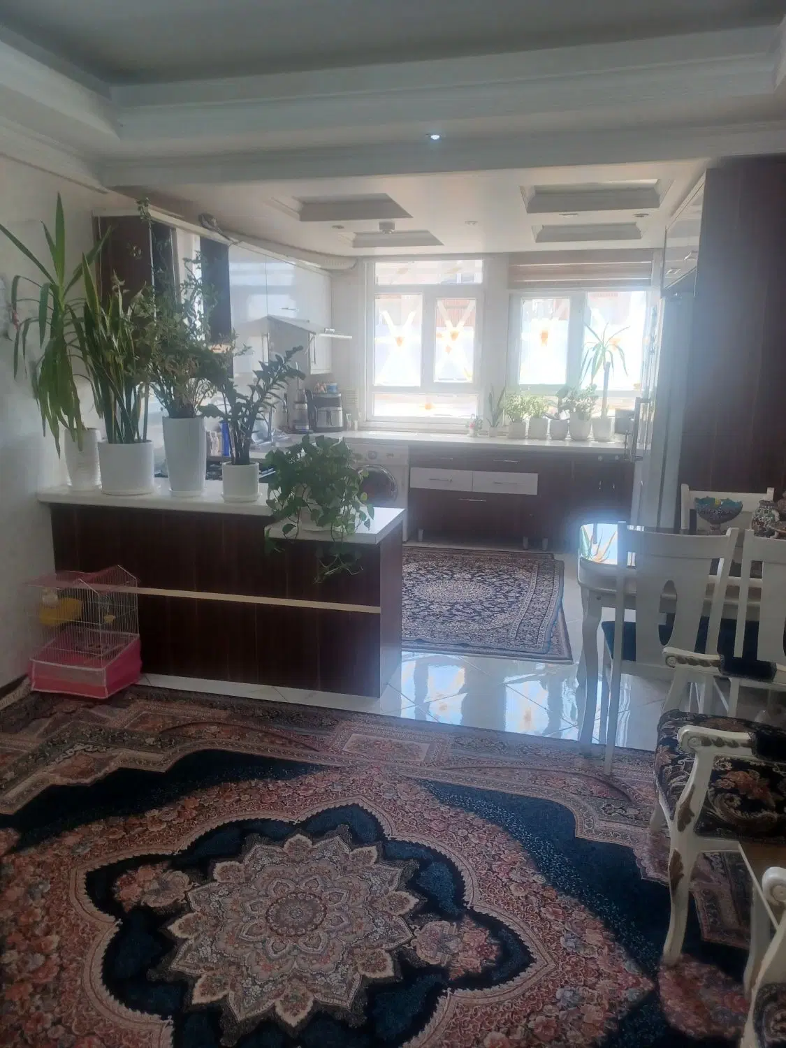 آپارتمان ۸۵ متری  شرقی ها
