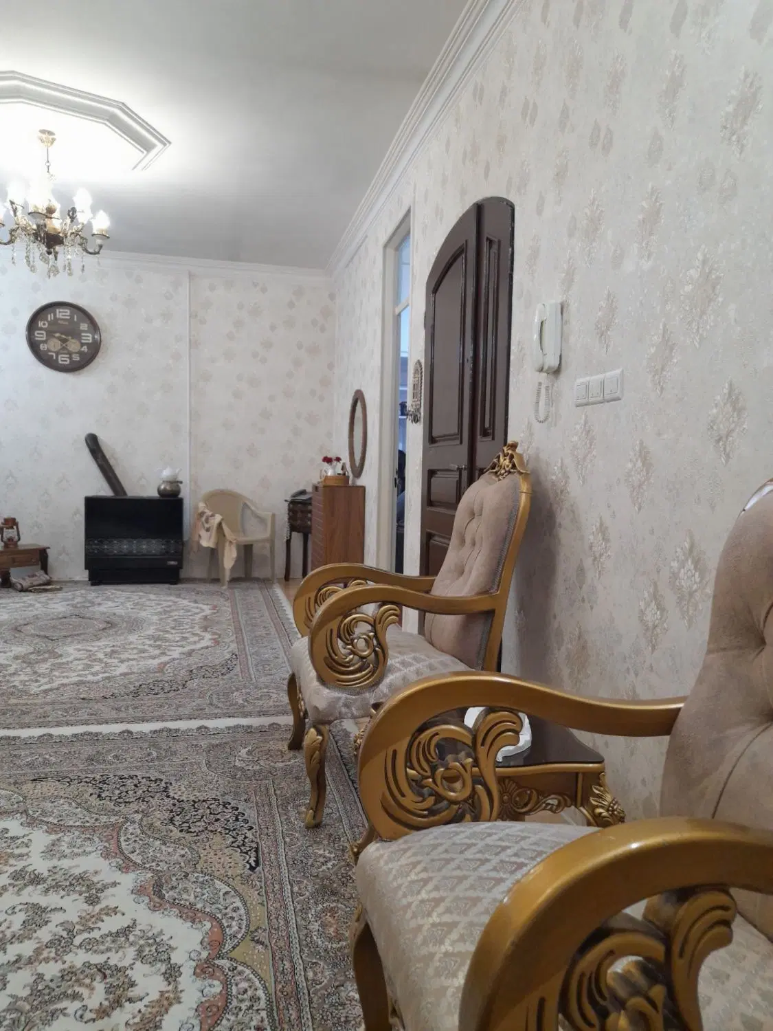 ۸۵متری تک واحدی سرنبش مطهری عبادی ایثارگران