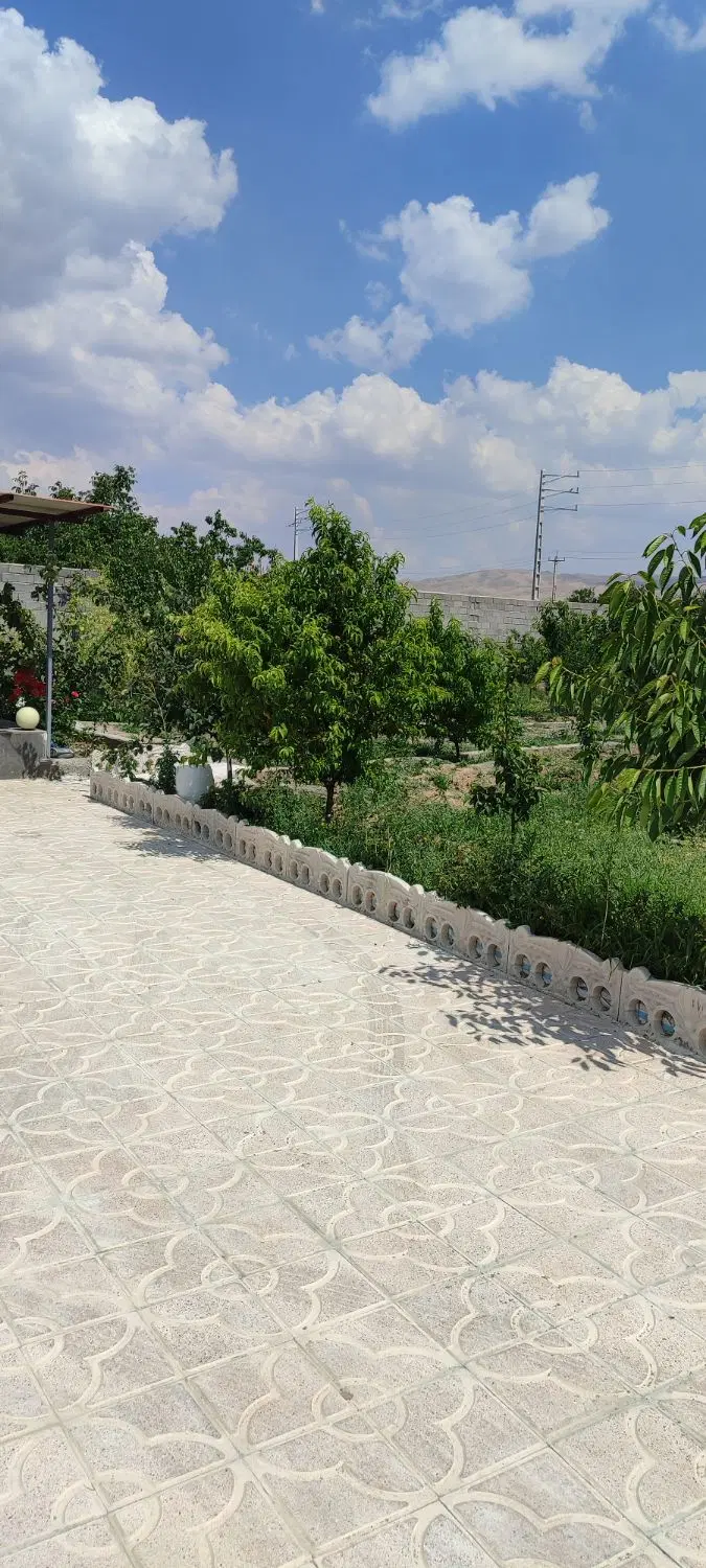 باغ بر جاده ی مرند بناب