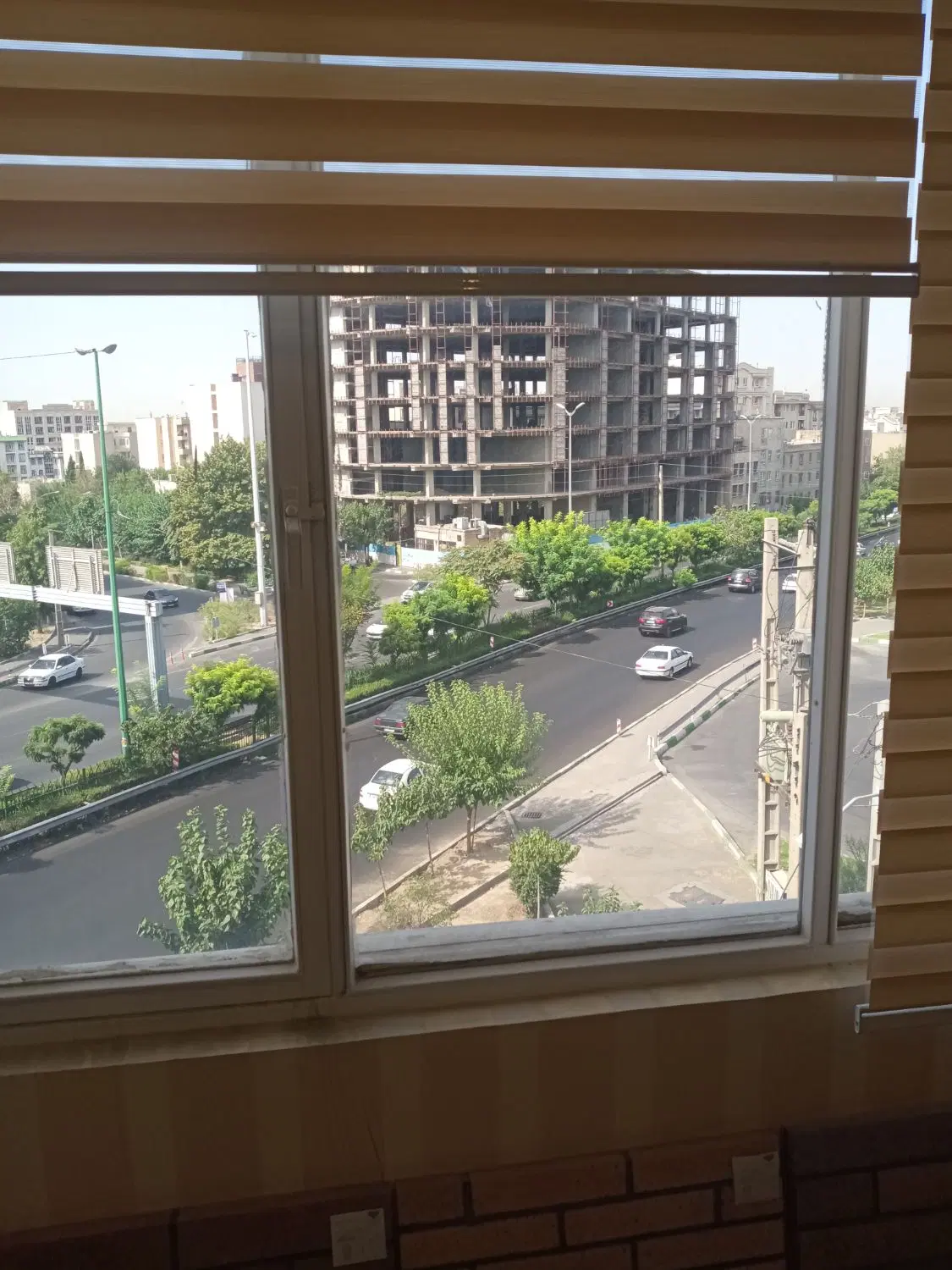 اجاره دفتر کار سند و پایانکار اداری بر اتوبان حکیم