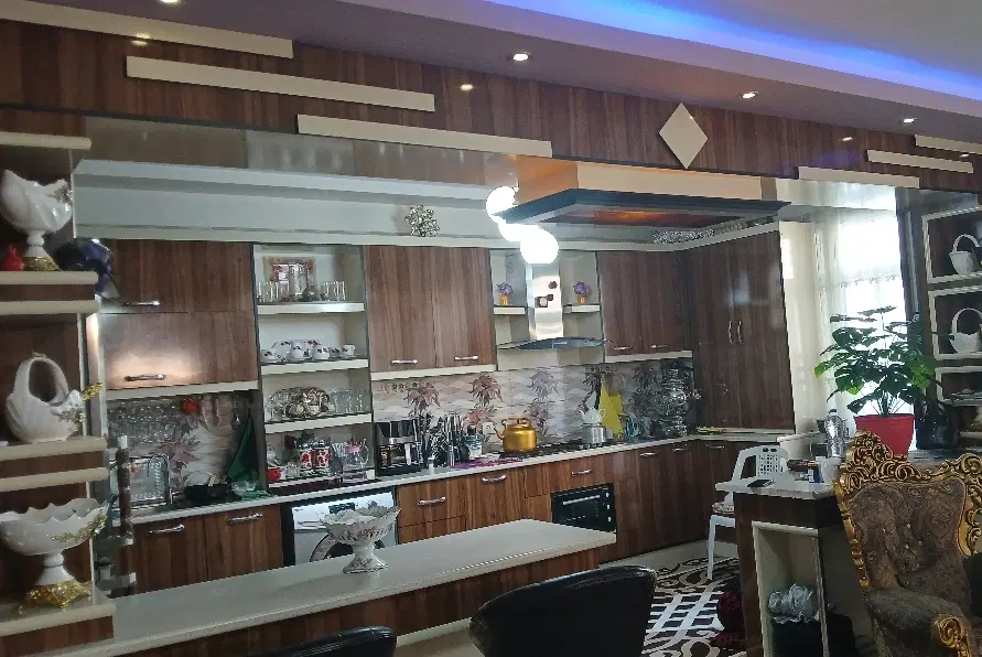 واحد ۱۰۲ متری جام جم فول آسانسوردار