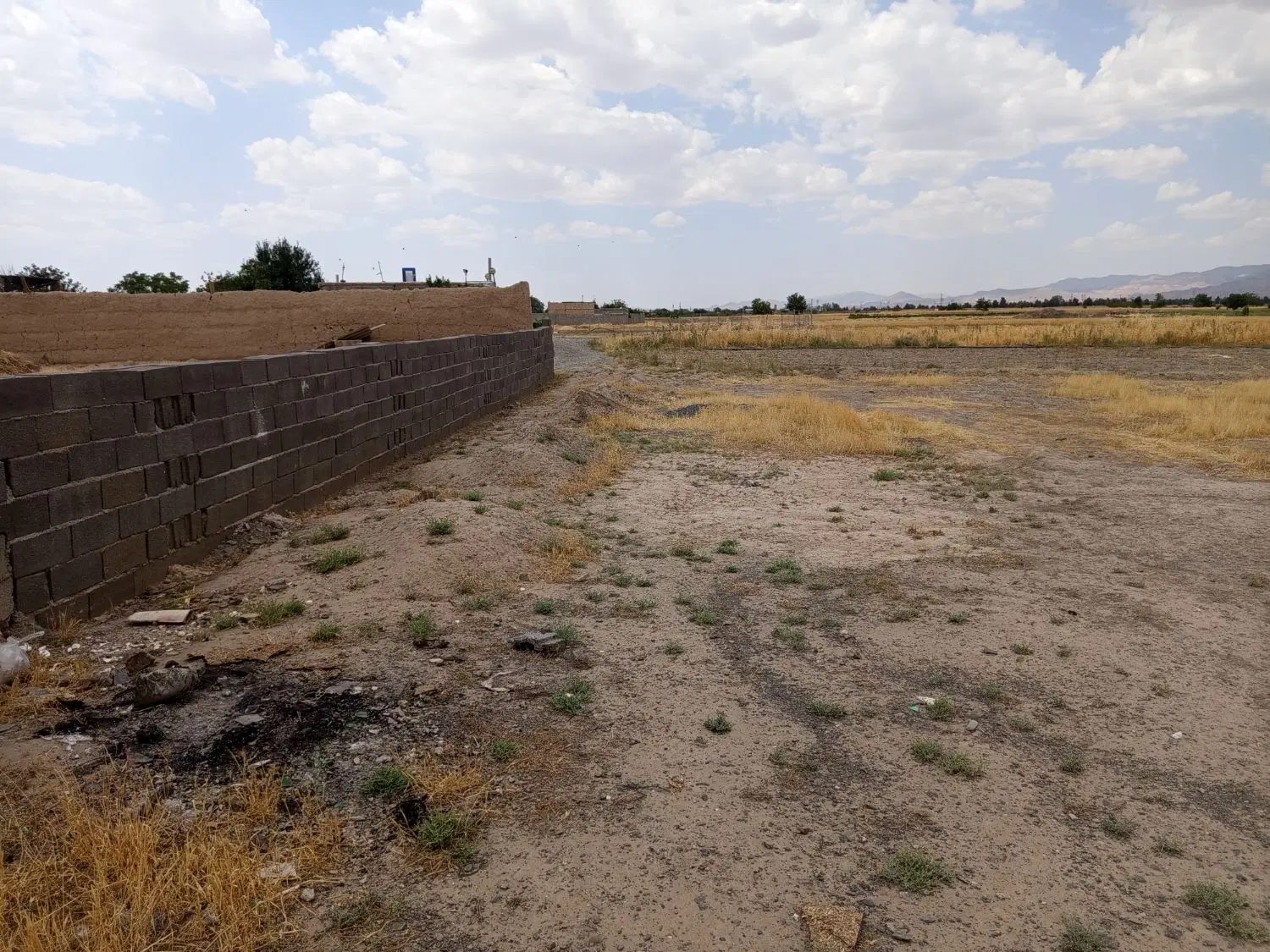 زمین حاجیان