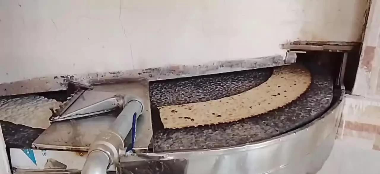مغازه نانوایی ۹۰ متر تجاری