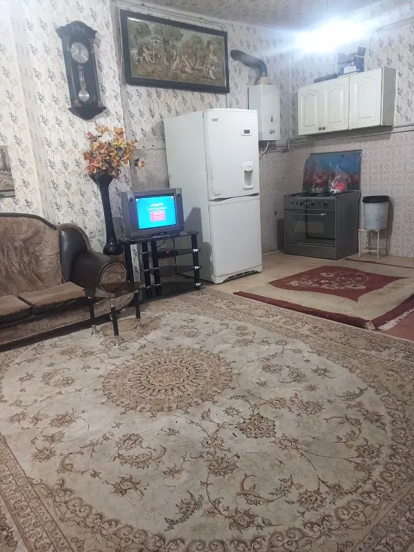 سوئیت.دوخواب وتک پارکینگ دار ویلائی