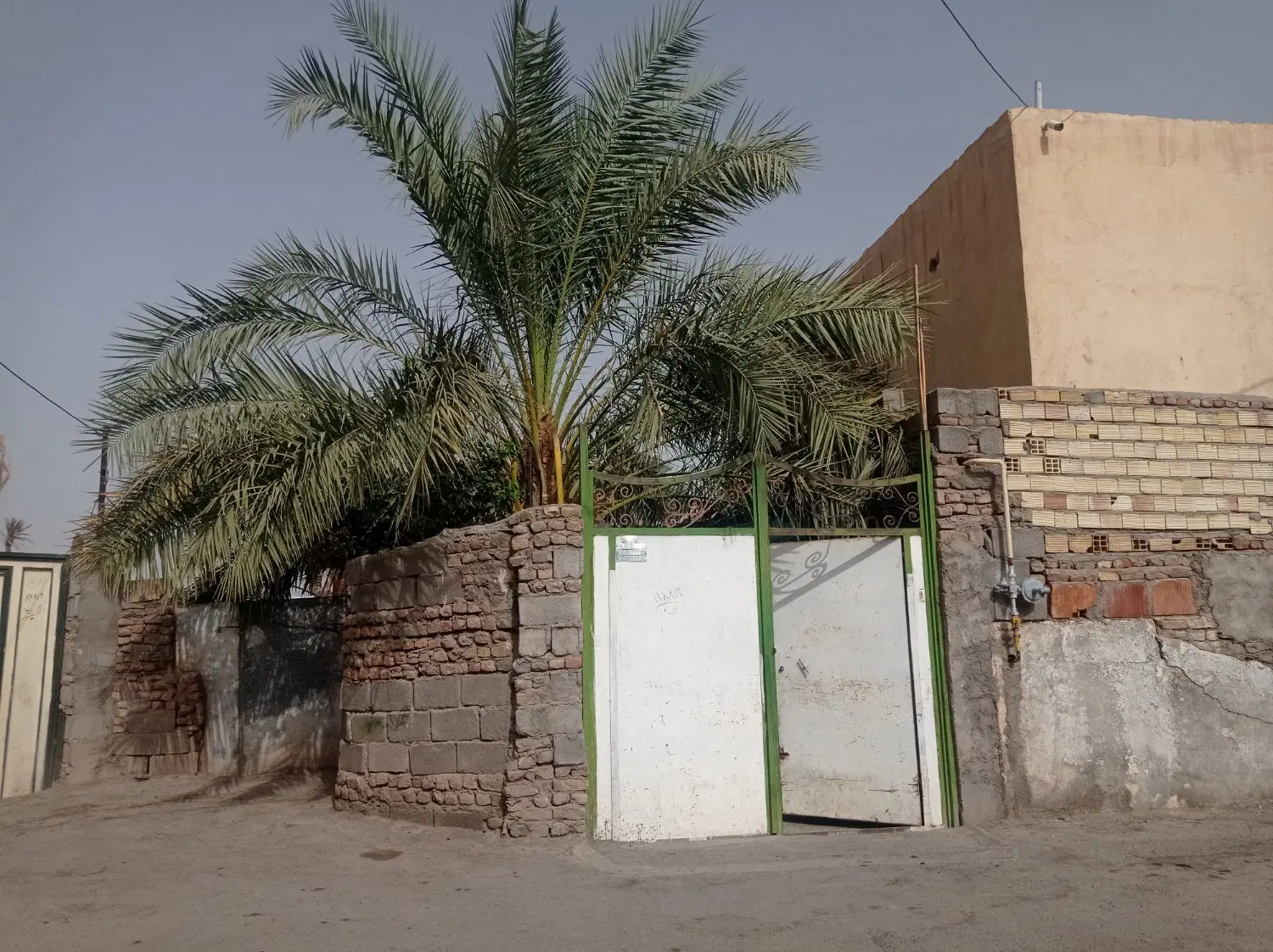 فروش دو واحد منزل مسکونی آپارتمانی مجزا