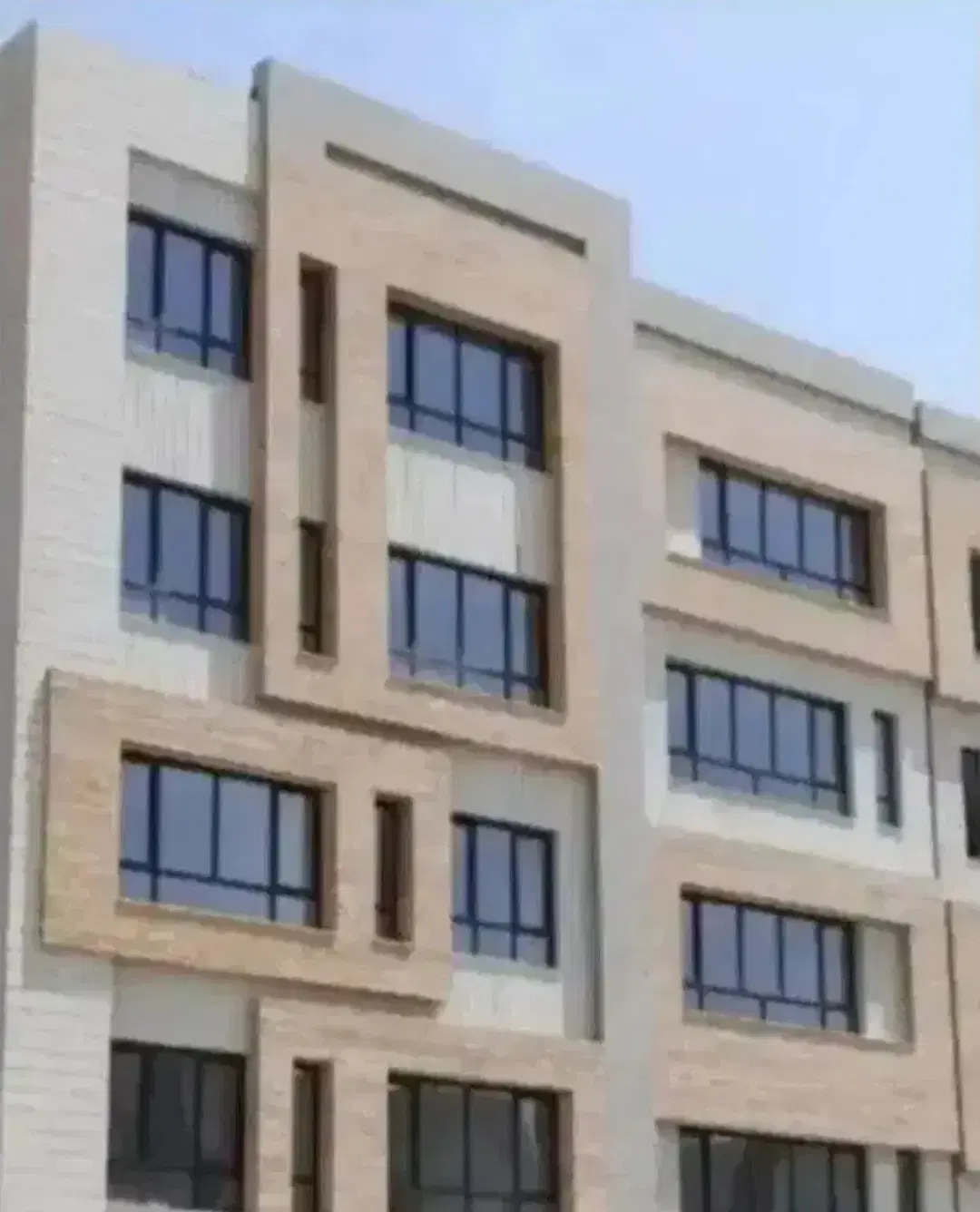 اپارتمان ۷۵ متری فاز۲ ارتش