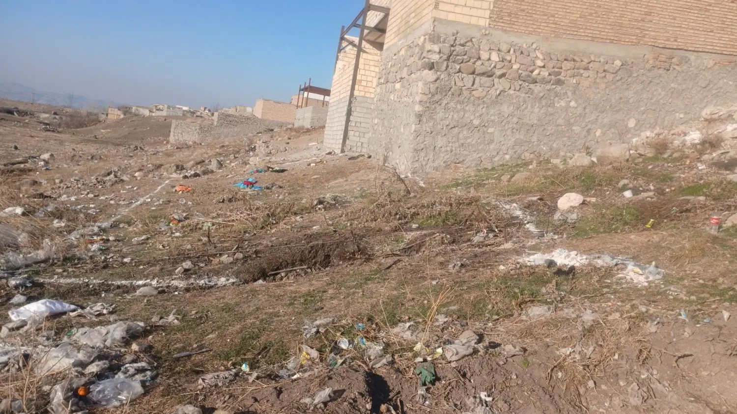زمین در کوی ولایت
