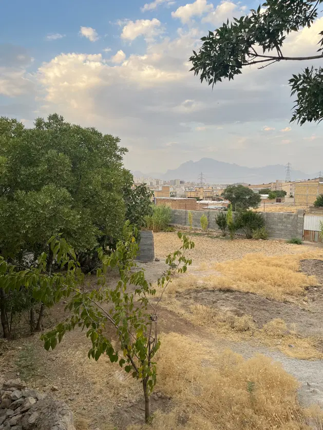 483 متر دو بر