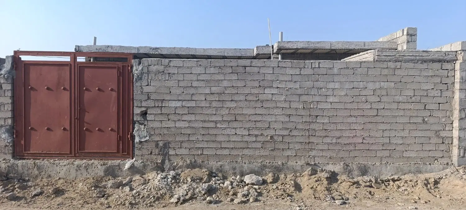 منزل نیمه ساخت 155 متر طولا