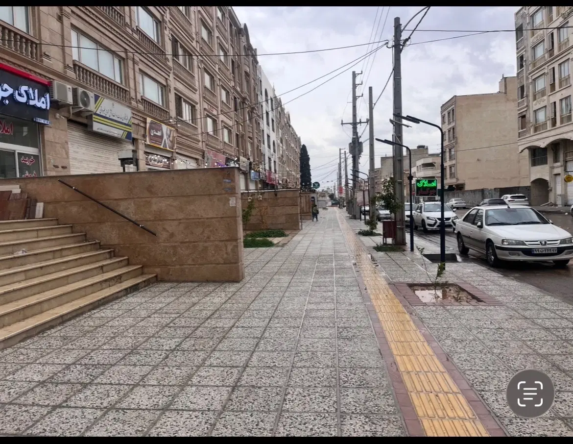 فروش آپارتمان ۱۳۲ متری بلوار کارشناسان