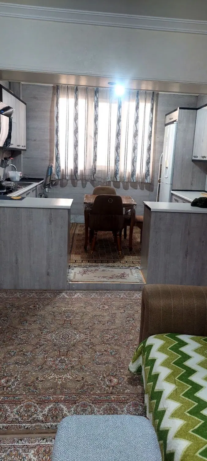 ۶۰ متری تر تمیز مناسب عروس داماد