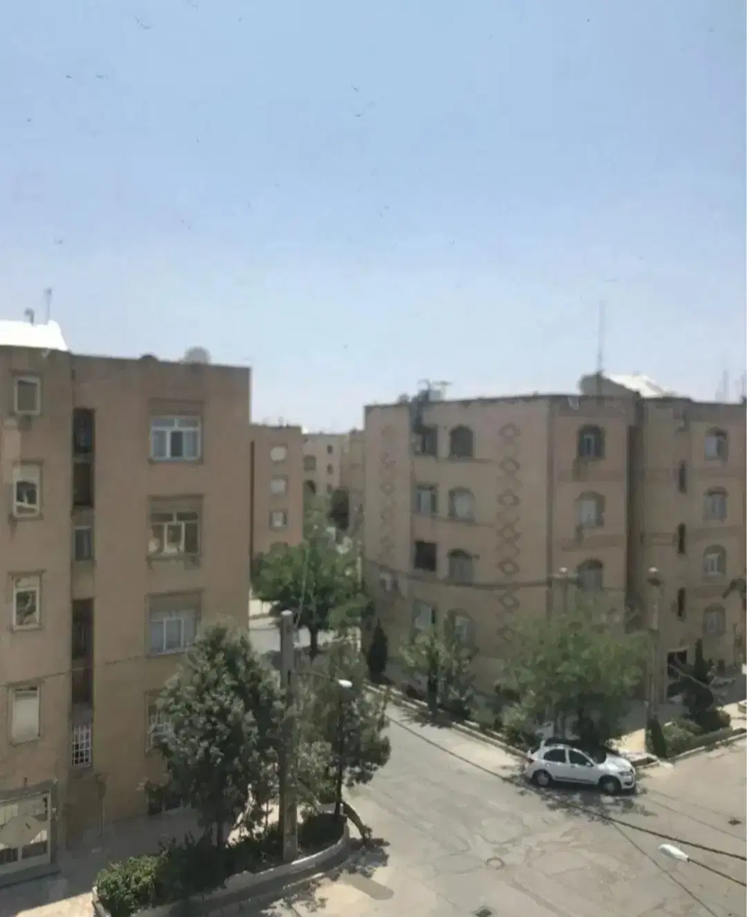 آپارتمان ۱۰۵ متری فاز ۳ محله ۱۶