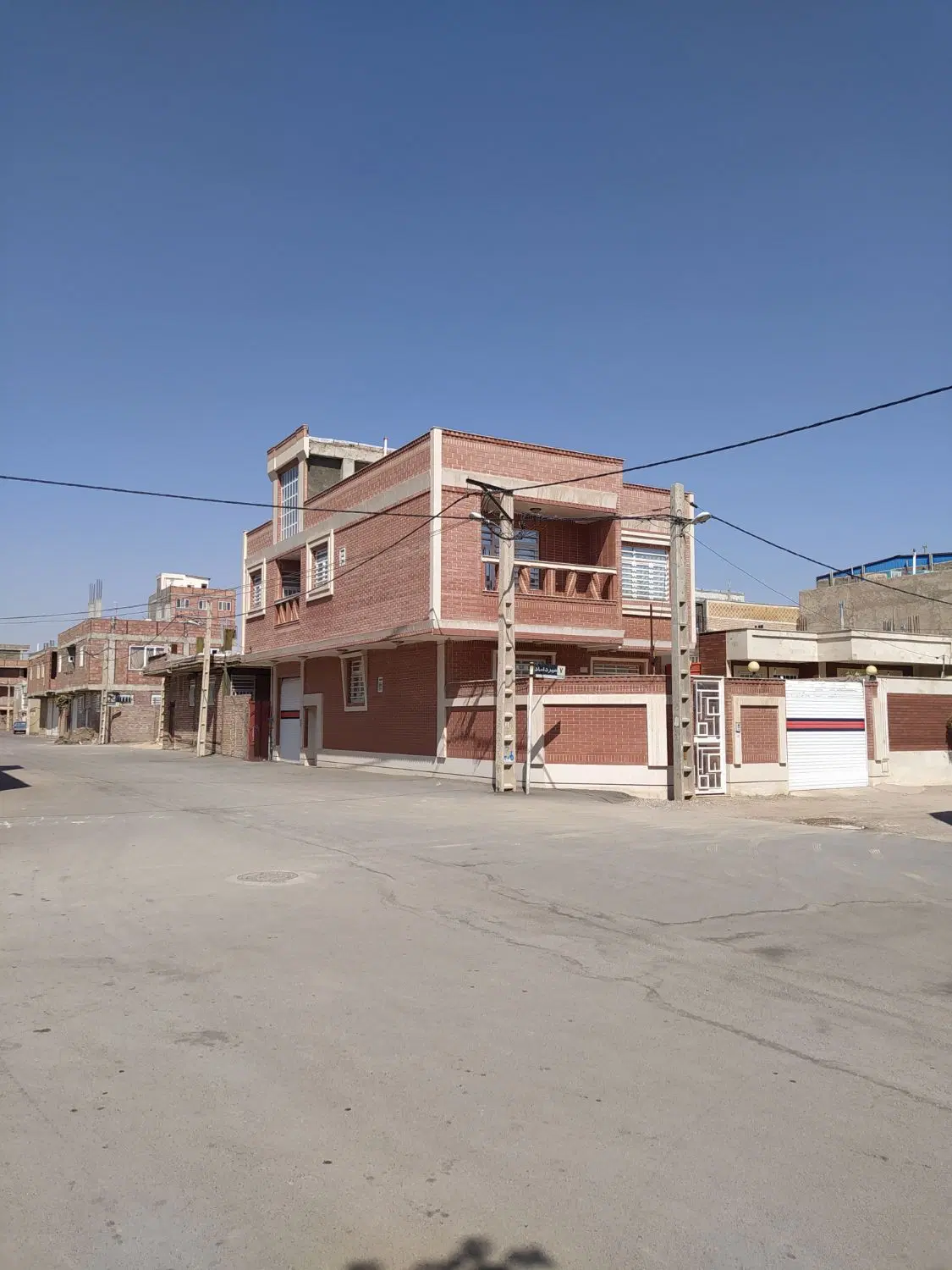 ویلایی دوطبقه شمالی دونبش