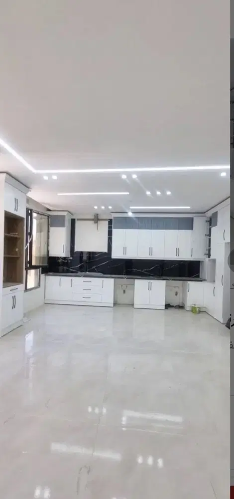 اپارتمان ۱۰۰‌ متر _ سنددار _ فول طالبی