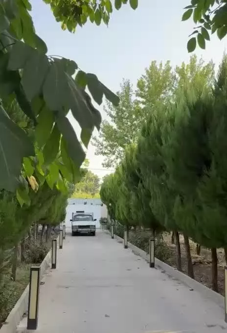 فروش 3300 متر باغ ویلا اصیل با تمامی امکانات