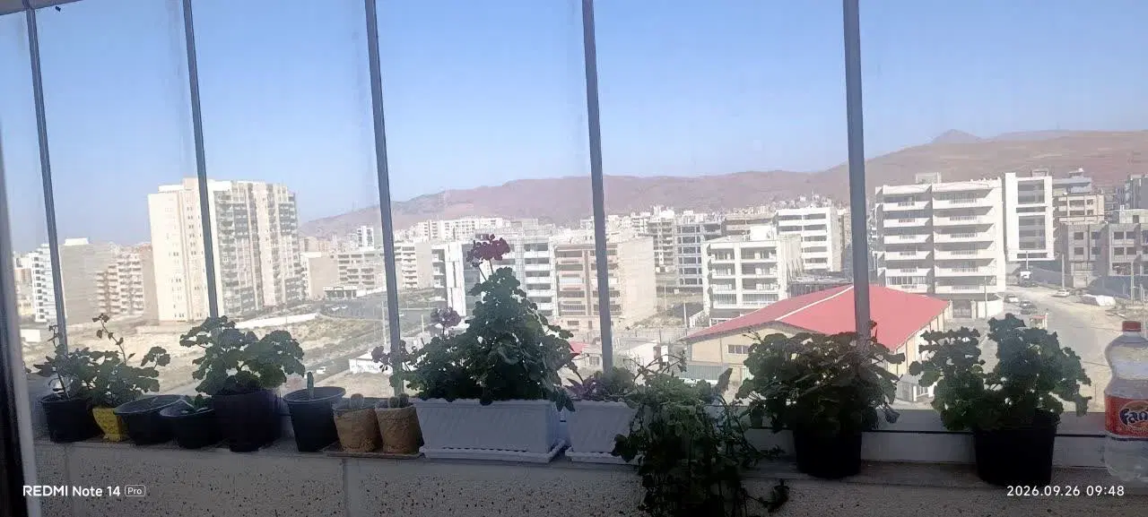 فروش 96متری برج ابریشم چشم انداز زیبا