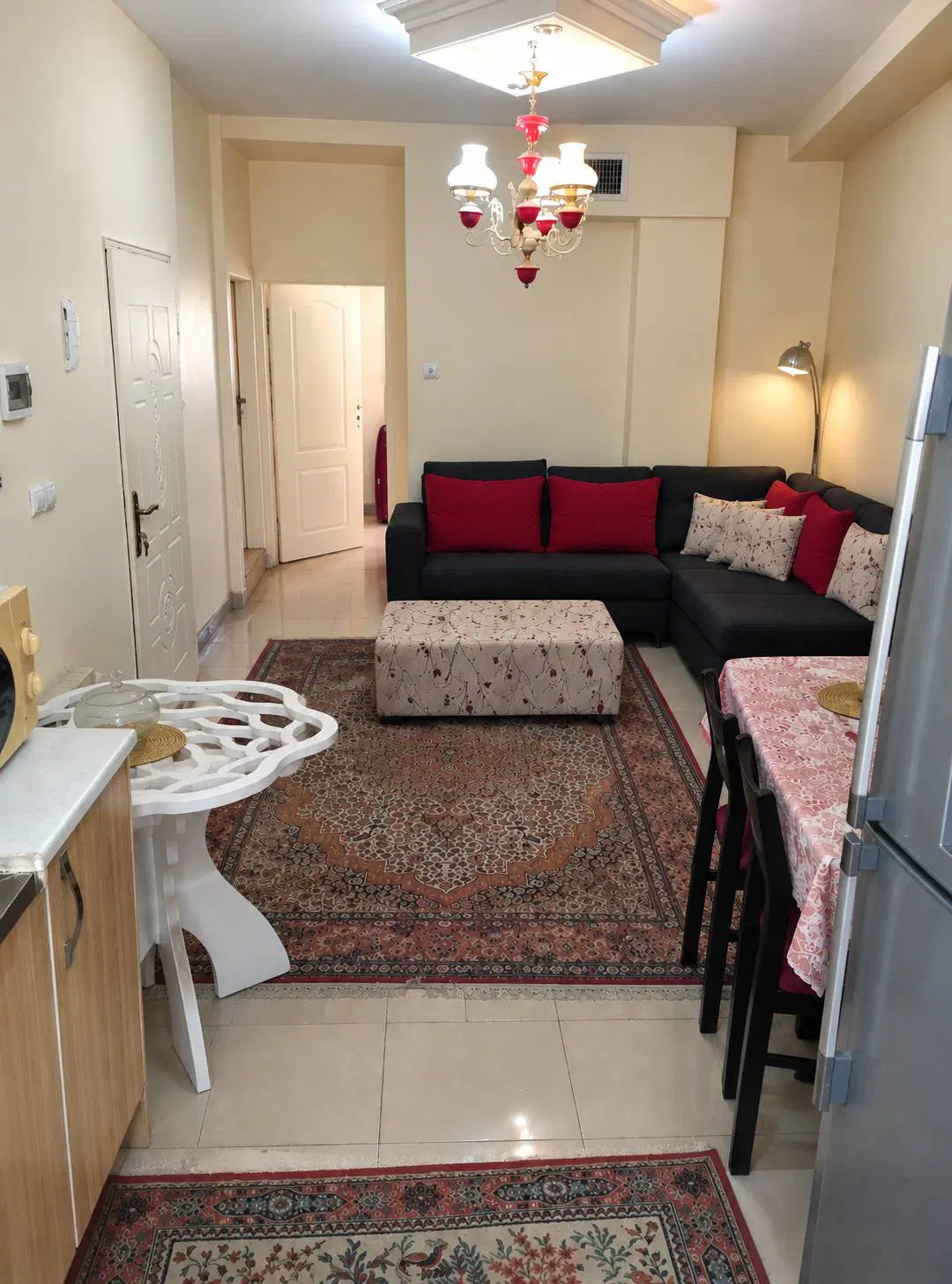 رهن و اجاره ۴۷ متر تک واحدی آسانسور دار
