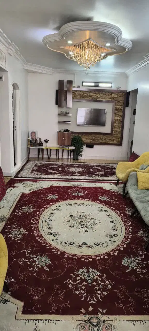 آپارتمان ۷۵ متری دکترحسابی شمالی 37