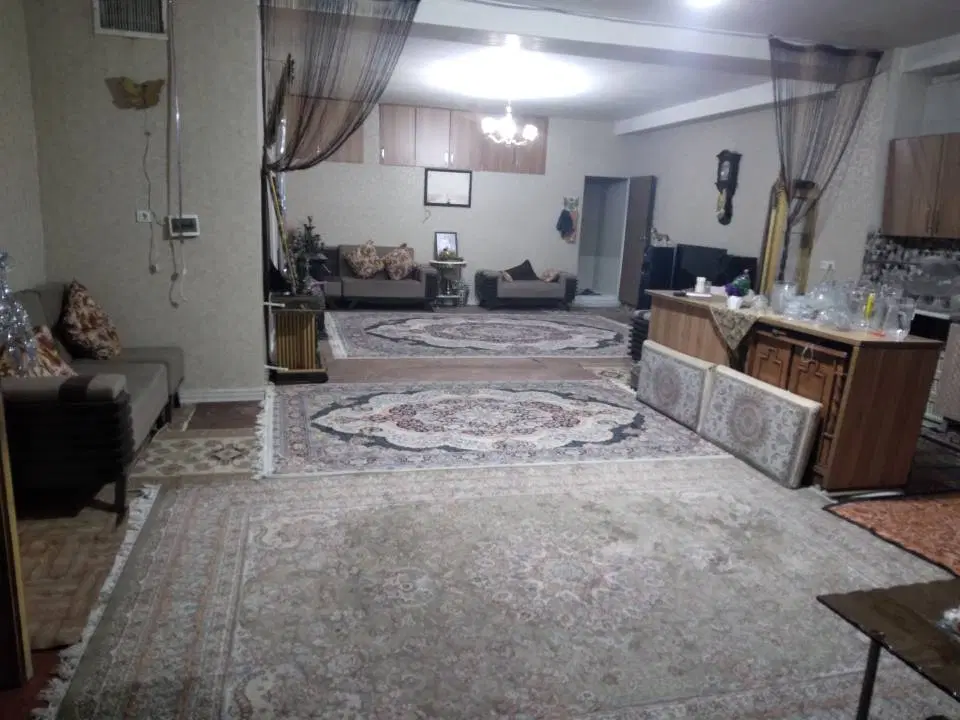 آپارتمان شخصی ساز 130 متر